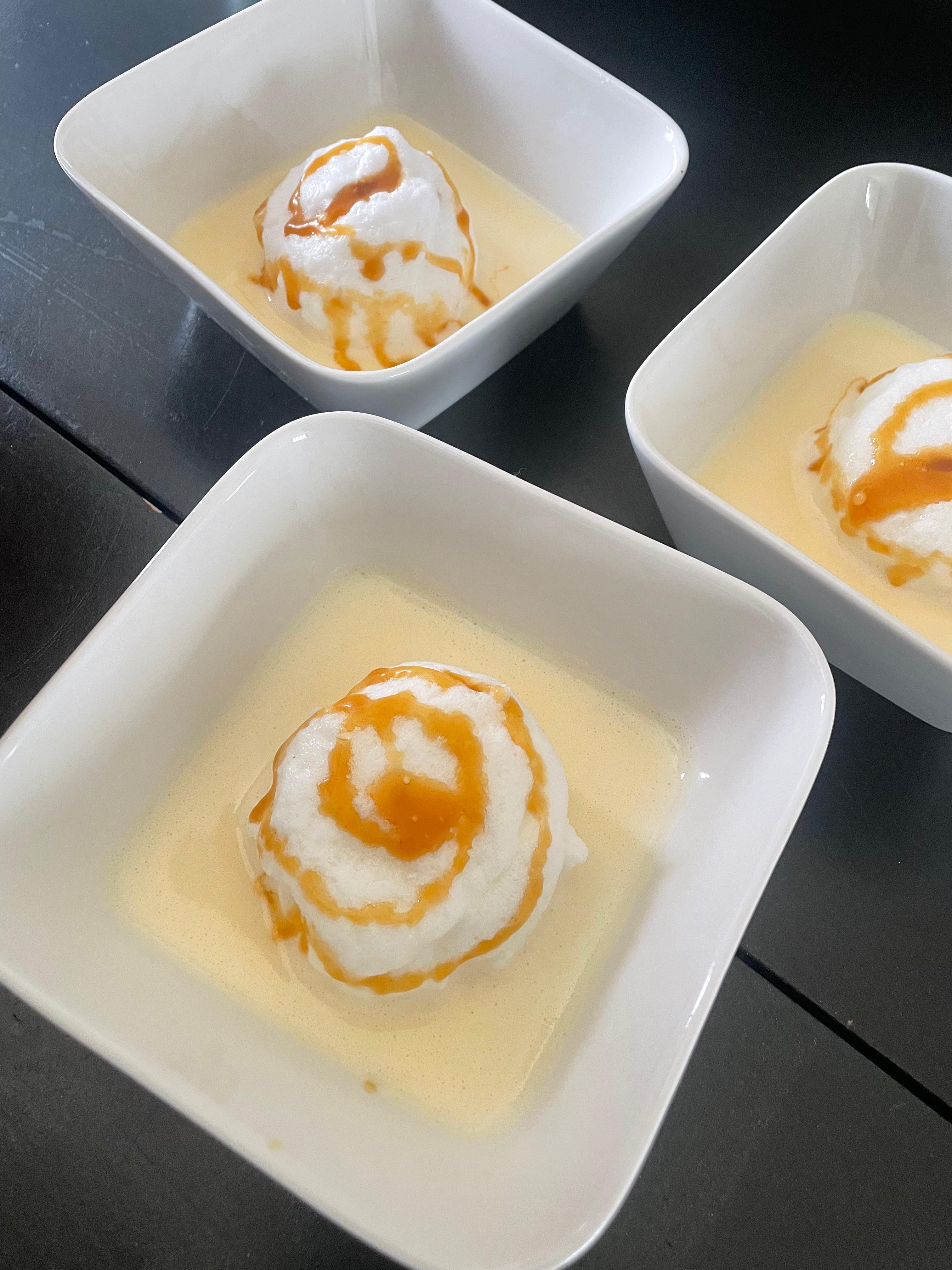 Îles flottantes à la crème anglaise et caramel, Ethan Pâtisserie
